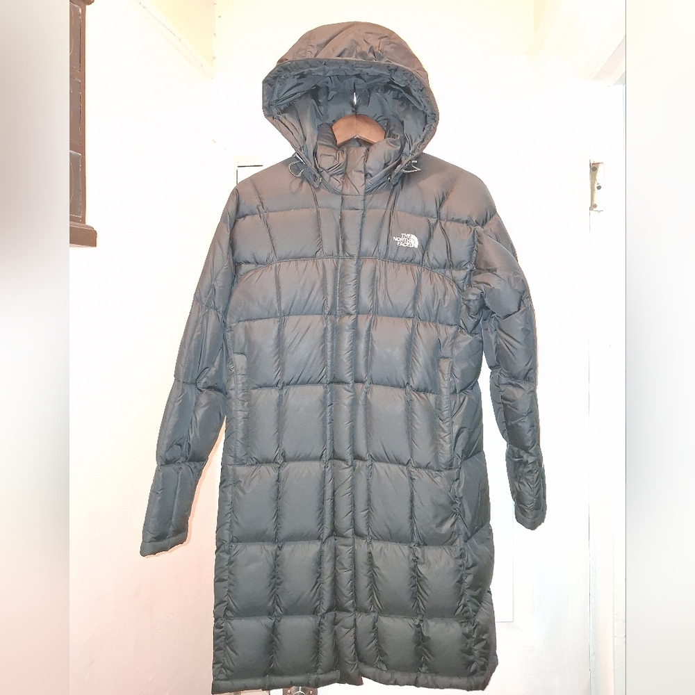 The North Face Women’s Black Long Hooded Puffer Coat